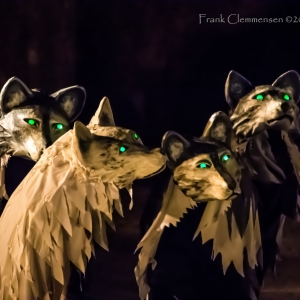 paperhand-puppets-wolves-green-eyes-1